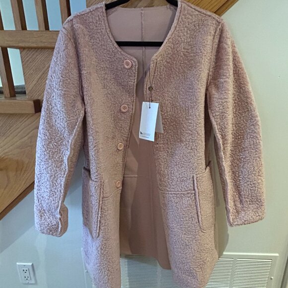 Leather coat - Picture 2 of 5